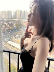 丰满皮肤白小纯妹妹